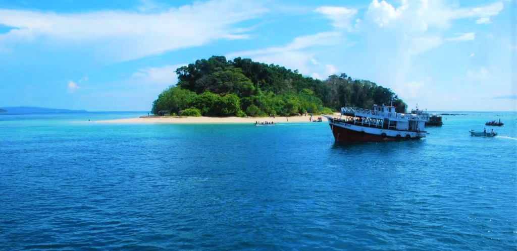 How to reach Cinque Island